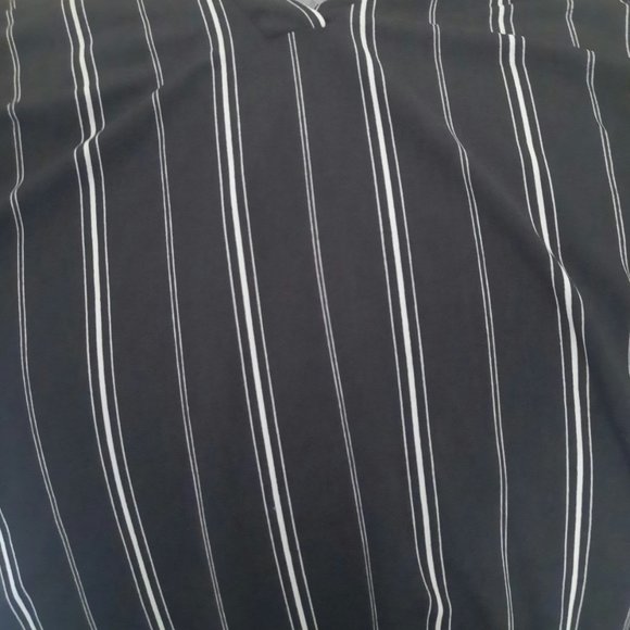 Lildy Black and White striped split sleeve tunic - Picture 9 of 9